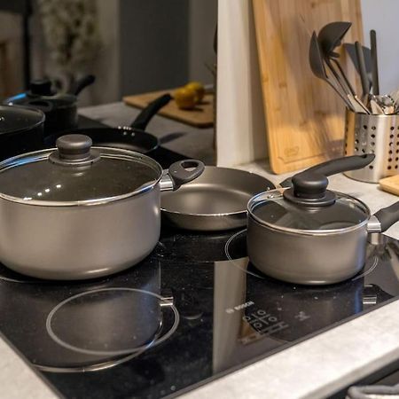 New 3Bed Stylish Apartment With Amazing Transport London Eksteriør billede