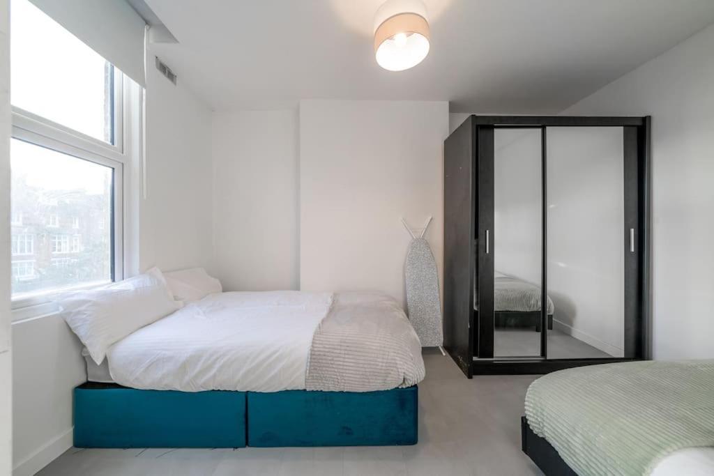 New 3Bed Stylish Apartment With Amazing Transport London Eksteriør billede